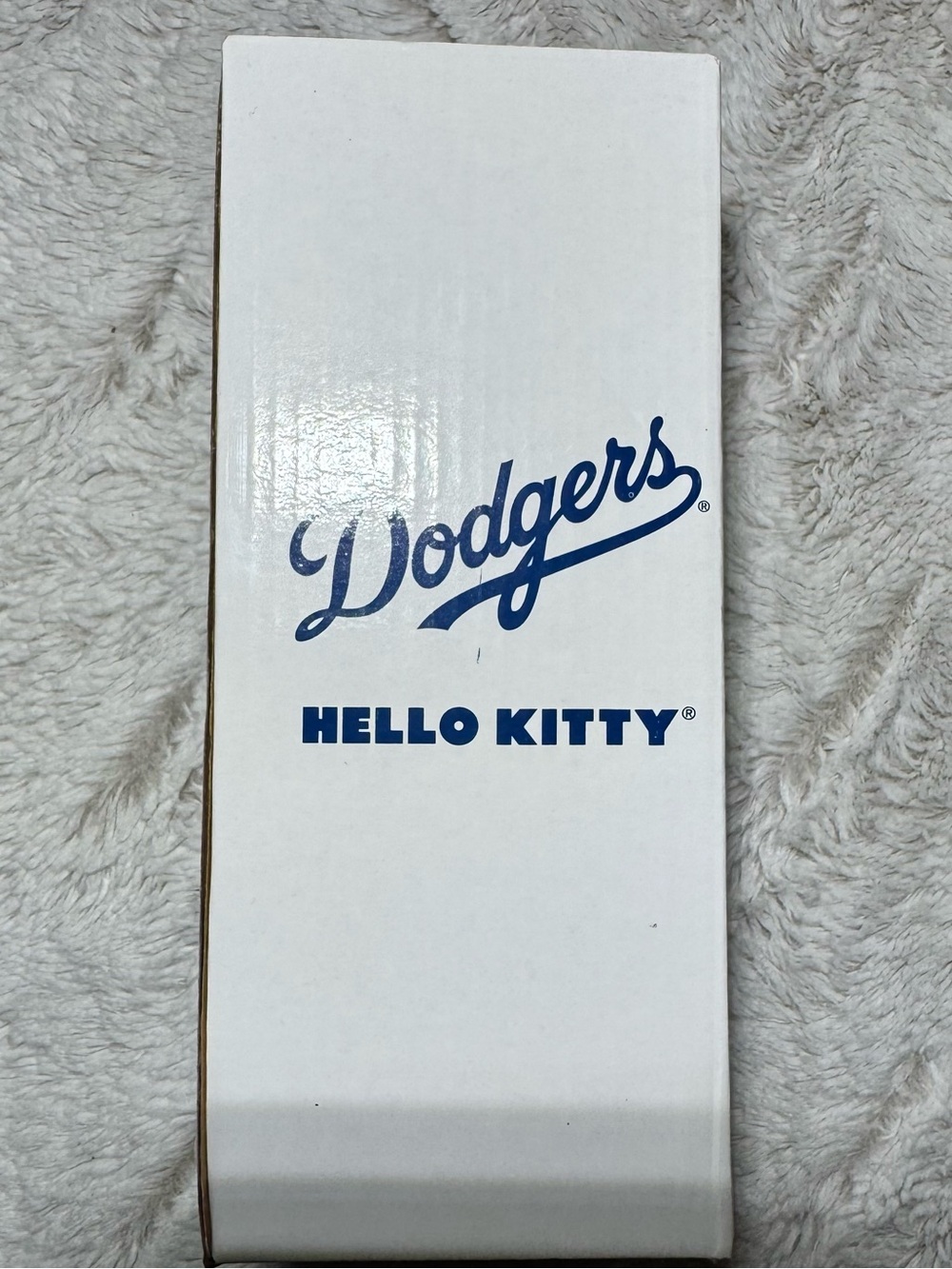 Hello Kitty Dodgers White & Blue Collectible Box - Picture 2 of 8